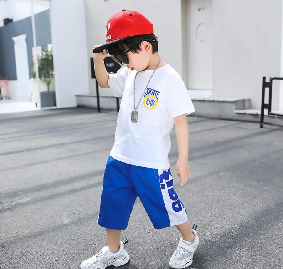 

Children's clothing kids clothes summer new short-sleeved T-shirt + blue shorts set boy trend clothes set 2-8 years old