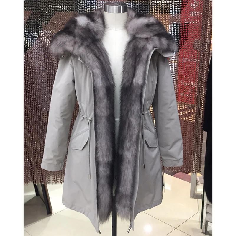 Женская зимняя парка куртка с лисьим воротником и отстегивающейся кроличьей