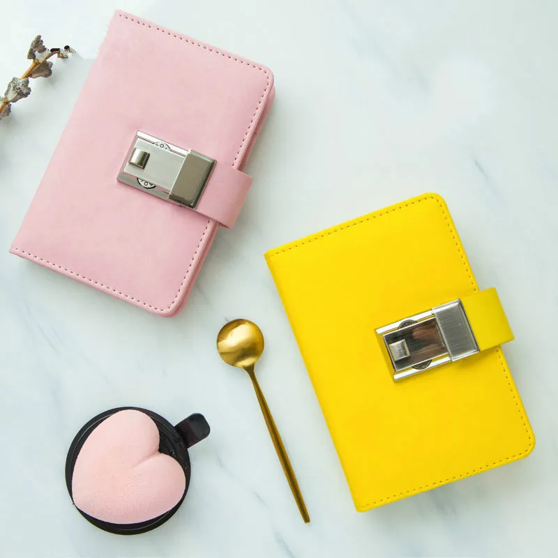 Блокнот с паролем однотонный 140 листов персональный дневник замком и кодом