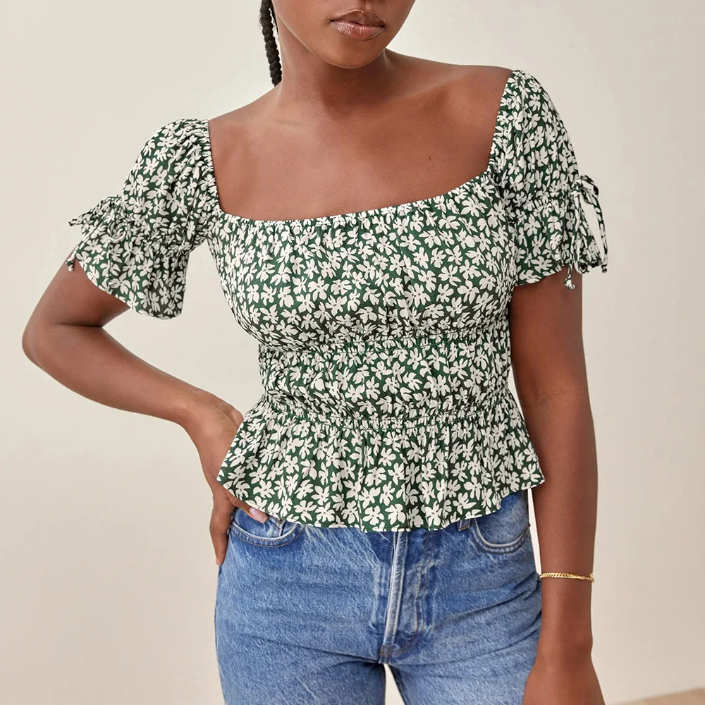 

Womens Tops And Blouses 2021 Square Neck Short Sleeve Ruffle Hem Elegant Blouse Women Summer Beach Vacation Floral Print Top