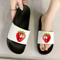 2021 new outdoor beach fashion open toe strawberry and apple cute pattern flip flops sandals women summer comfortable slippers