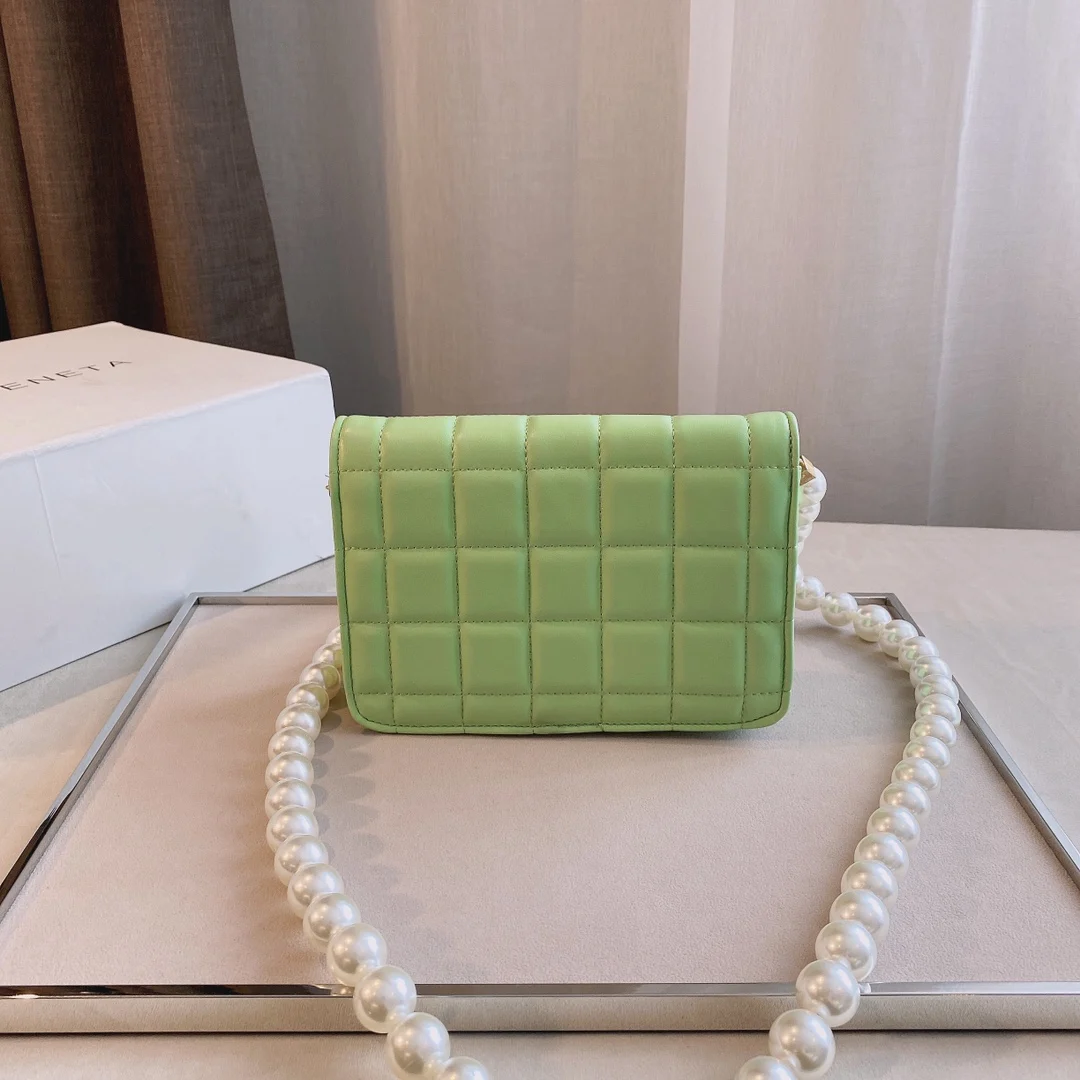 

Fashion Simply Leather Crossbody Bag For Women 2021 Spring Solid Color Shoulder Messenger Bag Lady Pearl Chain