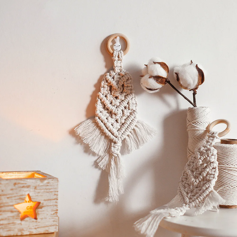 

Small Macrame Handmade Wall Hanging Home Decoration Bohemian Handmade Woven Cotton Rope Tapestry Handicraft Gift