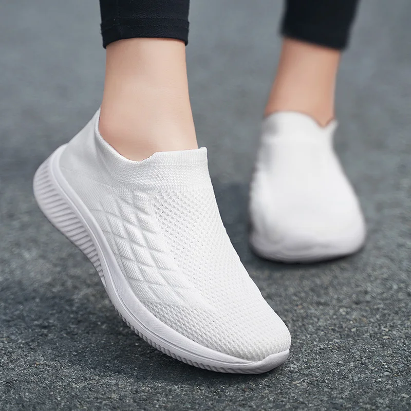 Tenis Feminino 2020 winter new  Tennis Shoes for Women tennis Soft red white Sneakers Gym Sport Shoes Basket Femme tenis mujer