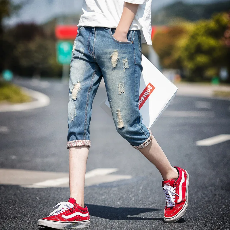 

street Ripped denim shorts men's 2021 summer beggar pants trend Korean Slim brand casual teenager short pants