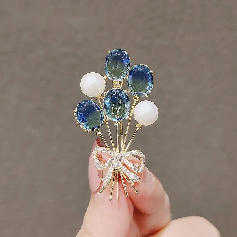 

Blucome Shiny Cubic Zircon Flower Bow Shape Brooches Women Men Special Design Simulated Pearl Copper Wedding Bouquet Brooch Pins