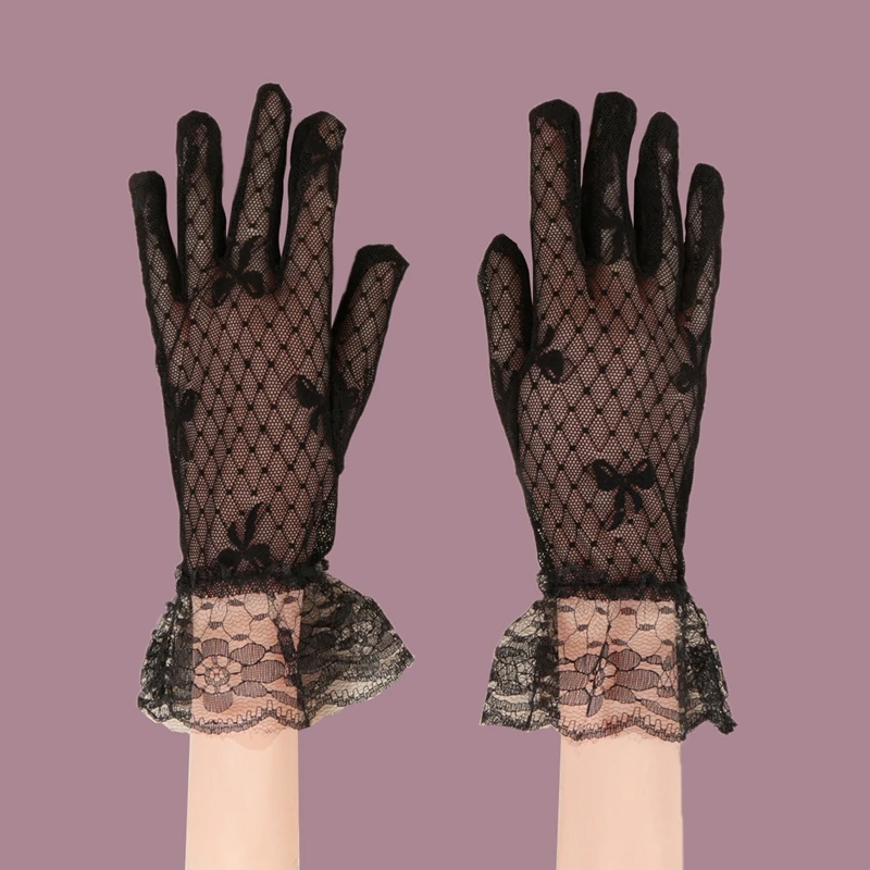 

Women Black Silk Short Gloves Lace Mesh Gauze Ultra Thin Vintage Elegant Women Opera Gloves Sexy Transparent Party Glove