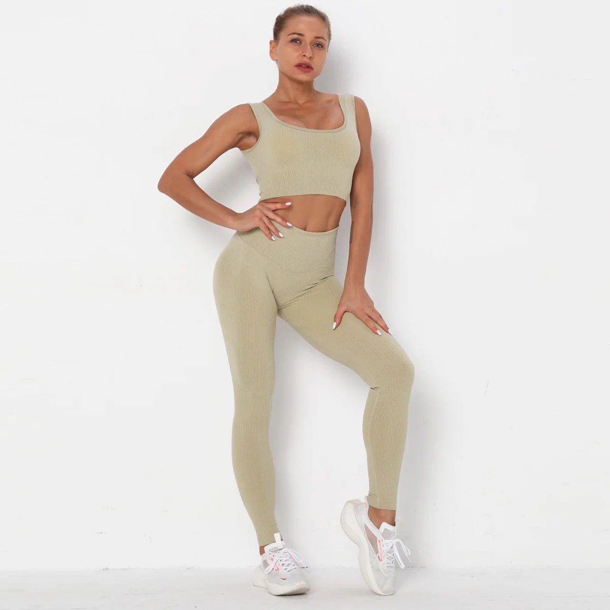 

Nylon Quick-drying Sports Bra Yoga Beauty Set Professional Sports Running Seamless Fitness Set Workout Clothes for Women Gym Set