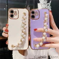 luxury plating pearl diamond bracelet chain soft cases for iphone 13 11 pro max 12 promax mini x xs xr 6 6s 7 8 plus se cover
