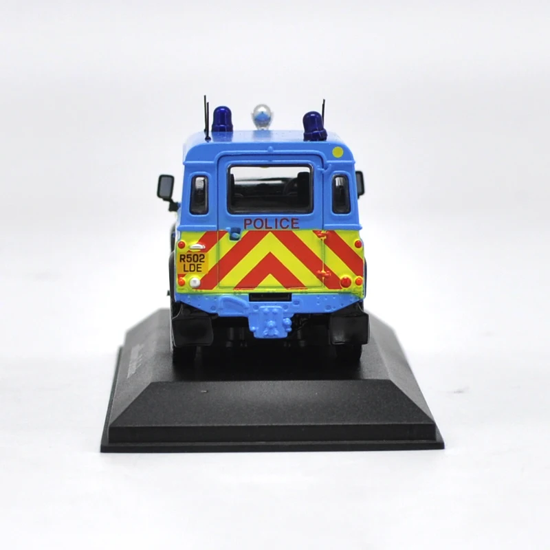 Высокотщательно 1:43 Defender Police SUV модель автомобиля из сплава статическая