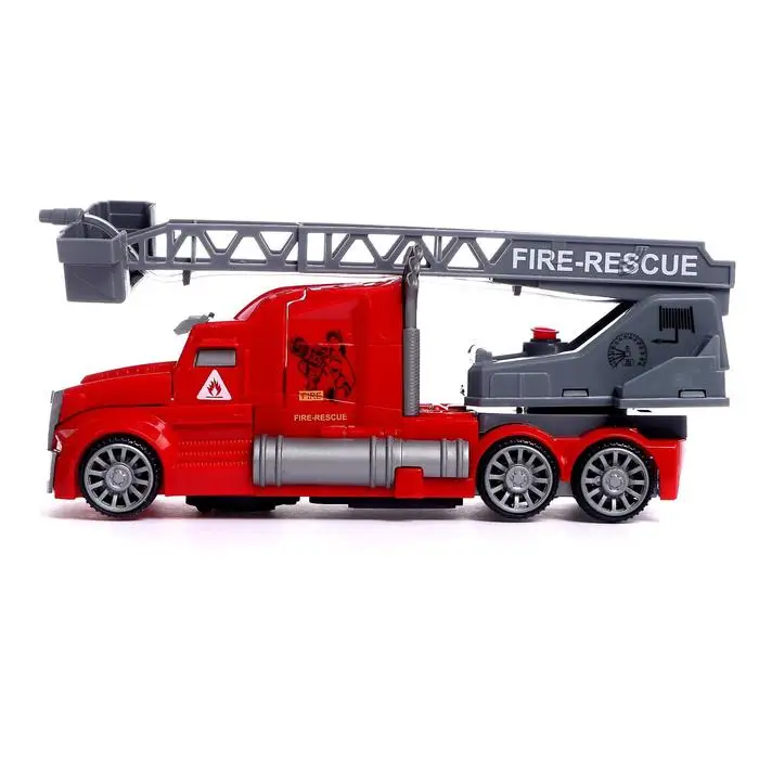 Робот &quotПожарный&quot трансформируется стреляет водой световые и звуковы |