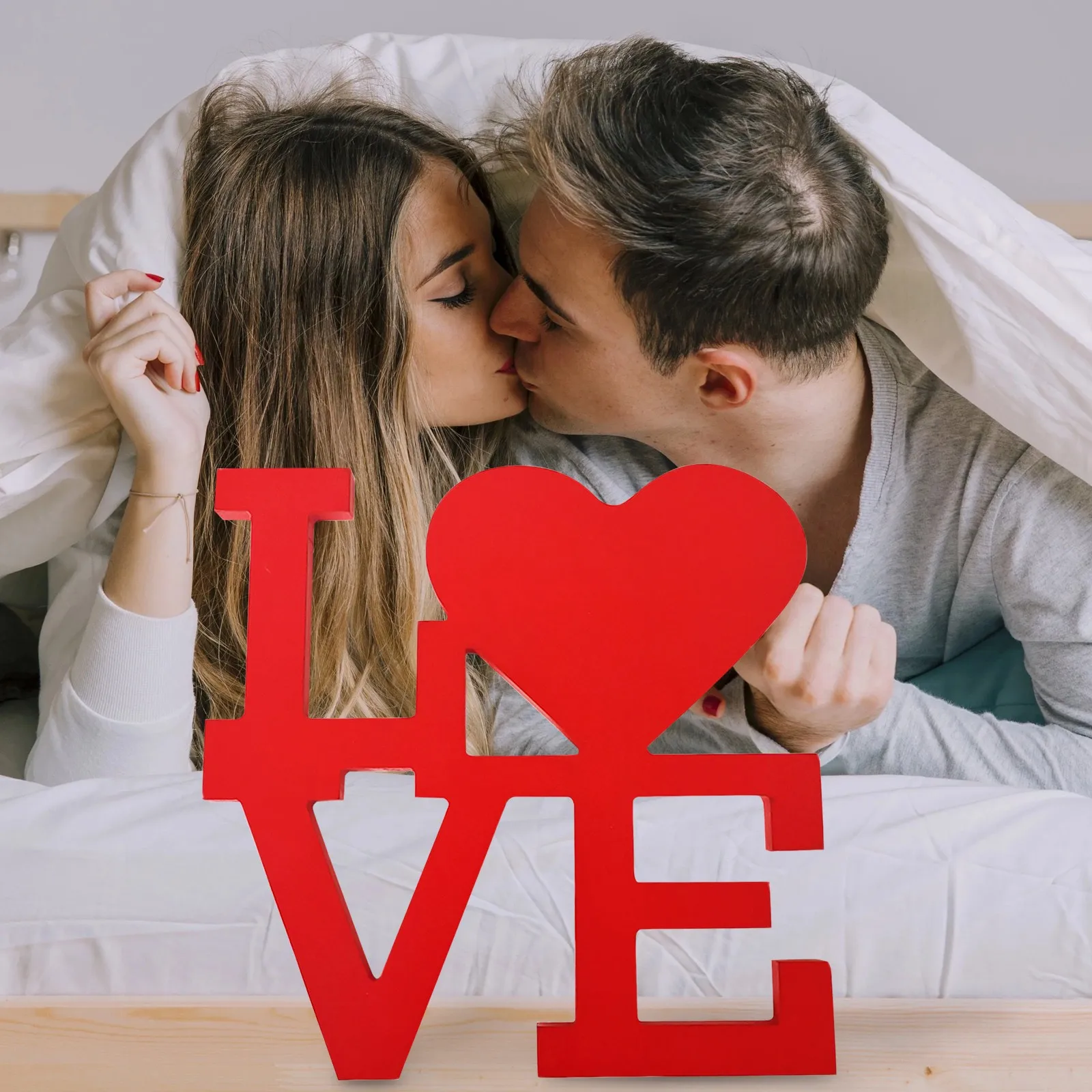 Деревянные фигурки с надписью Love Настольная отдельно стоящая вывеска