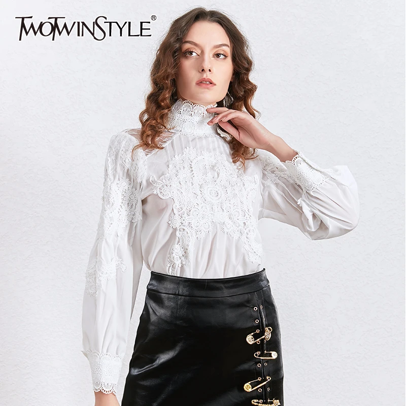TWOTWINSTYLE Кружевная блуза с вышивкой Женская Сексуальная рубашка длинным рукавом
