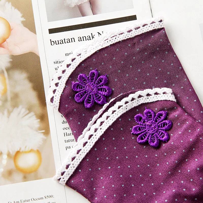 Spring and summer new fashion ladies thin short lace elastic spandex driving sunscreen gloves |