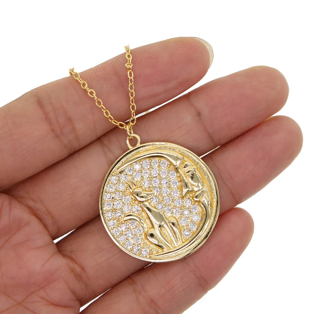 Модная позолоченная круглая подвеска с белым кубическим цирконием микро