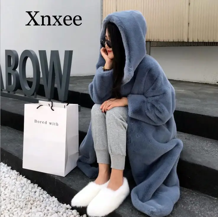 Рисунок 2 - Женская меховая куртка с длинным рукавом