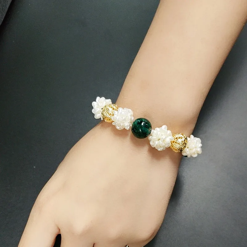 

Vintage Natural Freshwater Pearls Green Stone Bracelet For Women Girls Luxury Fine Jewelry Handmade Ethnic Charm Bracelet Gift