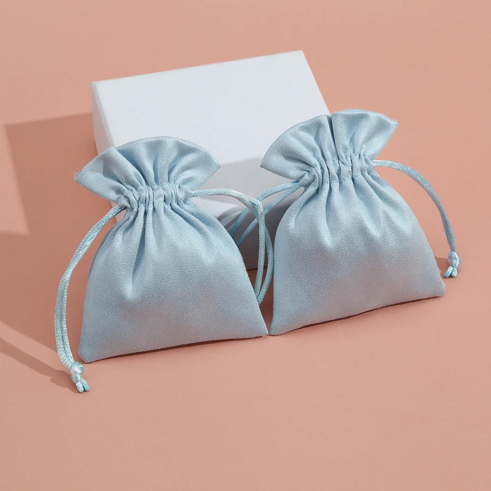 50pcs Light Blue Velvet Packing Pouches Drawstring Packaging Bag Jewelry Making Display for Wedding Decoration Favor Gift Bags