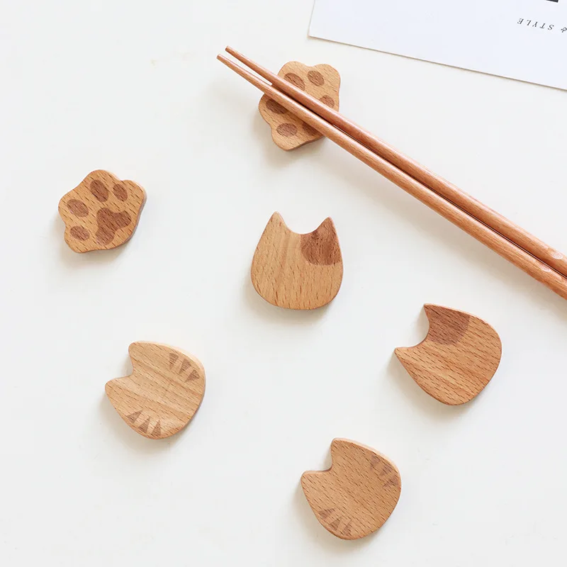 

Japanese Style Wooden Chopstick Rest Beech Wood Cat Chopstick Rest Cartoon Rack Hotel Chopstick Rest Tableware