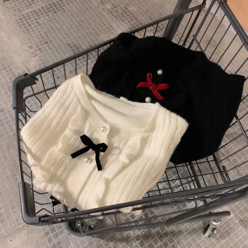 

Preppy Style Cropped Cardigan Sweaters for Women Sweet Bow Ruffles Slim White Knitted Jumper Pearls Button Rull Femme Fall 2021