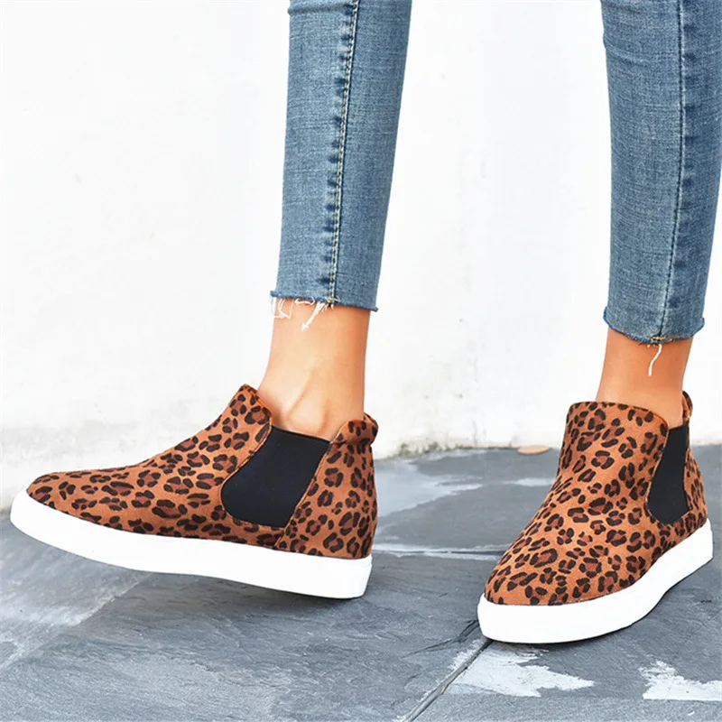 2020 г. Новые Демисезонные ботильоны женские туфли лодочки на танкетке с