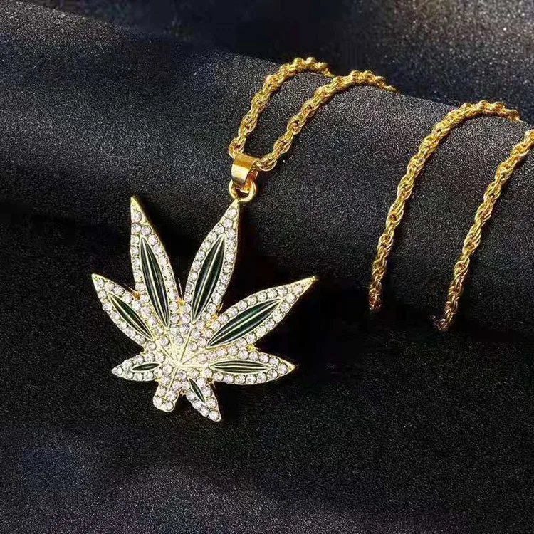 

Rhinestone Weed Pendant Necklace Men Maple Leaf Hemp Necklaces Punk Hiphop Gold Color Chains for Boys Male Necklaces Steampunk