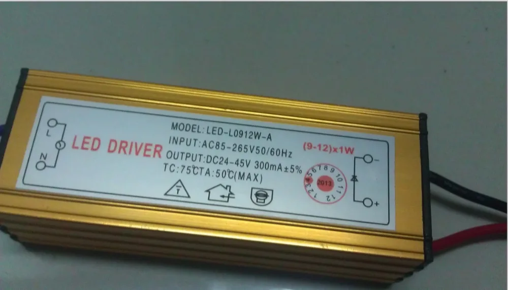 

Constant Current Driver for 9-12pcs 1W High Power LED 9-12x1W Waterproof 300mA