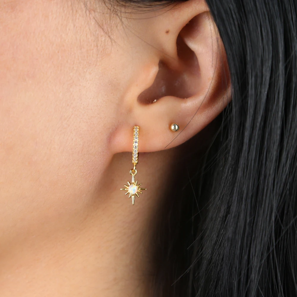 Женские серьги подвески с белым опалом и фианитом элегантные ювелирные