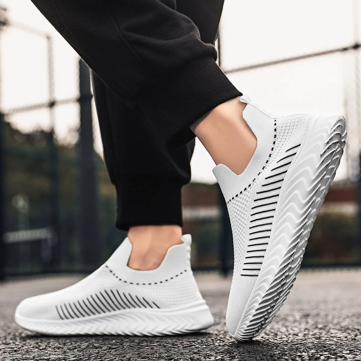 SALUDAS Men Shoes Outdoor Sneakers Running Casual Shoe Large Male Sneakers Lightweight Breathable Male Flying Woven Size39-46