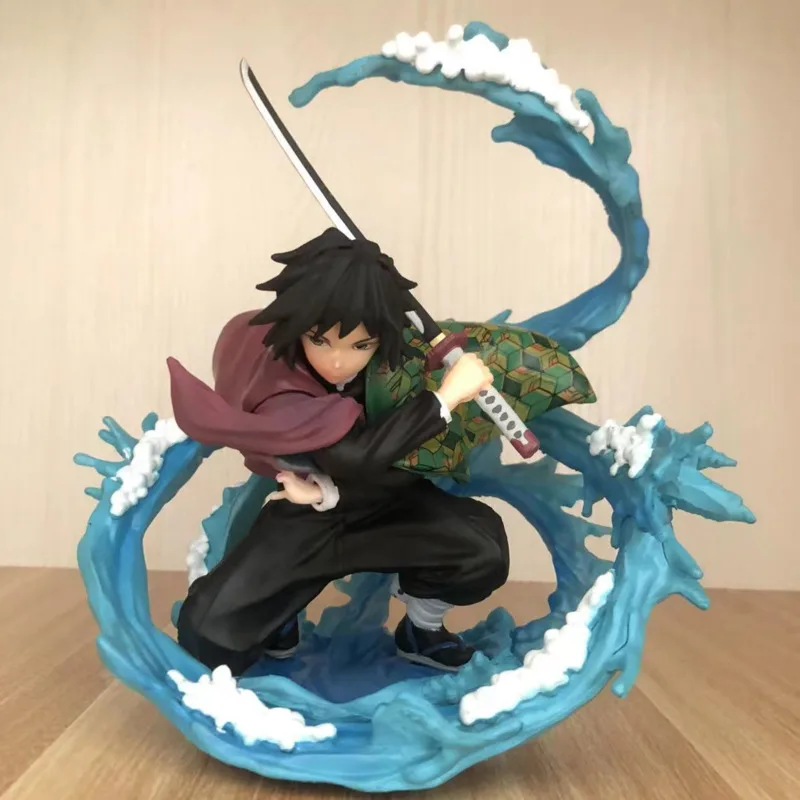 

Экшн-фигурка из ПВХ, 17 см