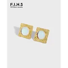 Серьги-гвоздики из серебра 925 пробы, с круглым лунным камнем