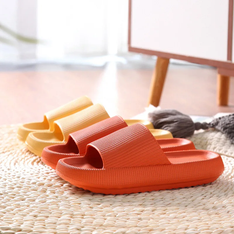 

2021 Casual Beach Shoes Graffiti Simple Slide Summer Slippers Women Men Sandals Thick Platform EVA Mules Anti-Slip Home Slipper