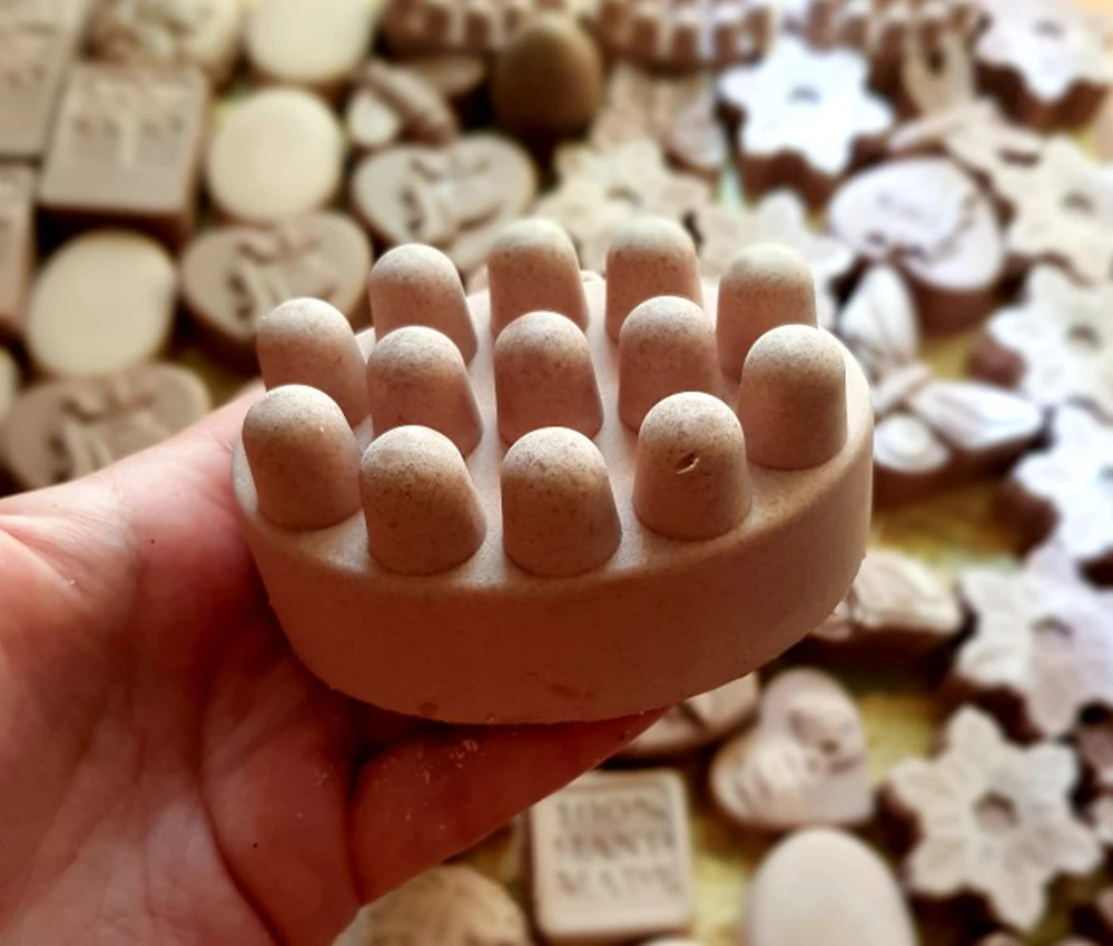 

Silicone Soap Mold 4 Compartment Massage Bar Soap making Tool With Single-hole Moulds