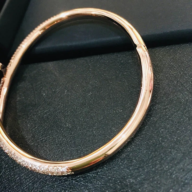 Donia Jewelry European and American fashion copper micro inlaid AAA zircon bracelet geometric figure | Украшения и аксессуары