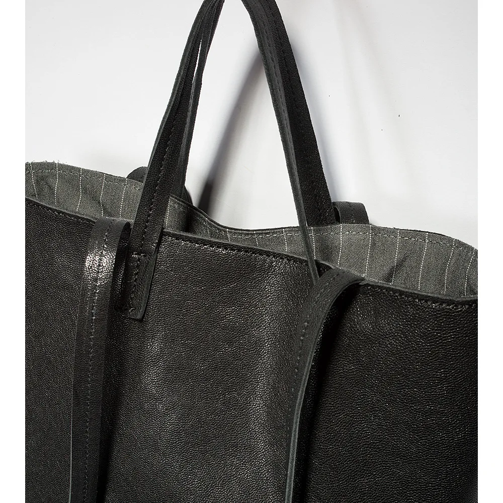 

Genuine leather large capacity soft shopping bag handbag for women