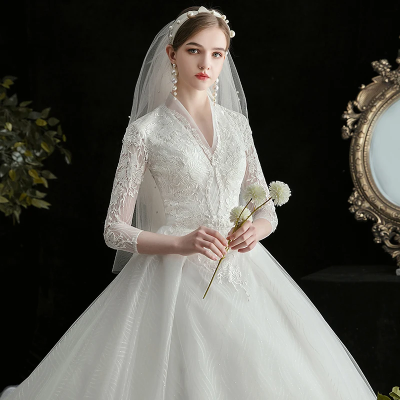 

JKM039 V-neck Wedding Dress 2021 New Temperament Bride Luxury Starry Sky Large Tail French Retro Hepburn Banquet Gowns