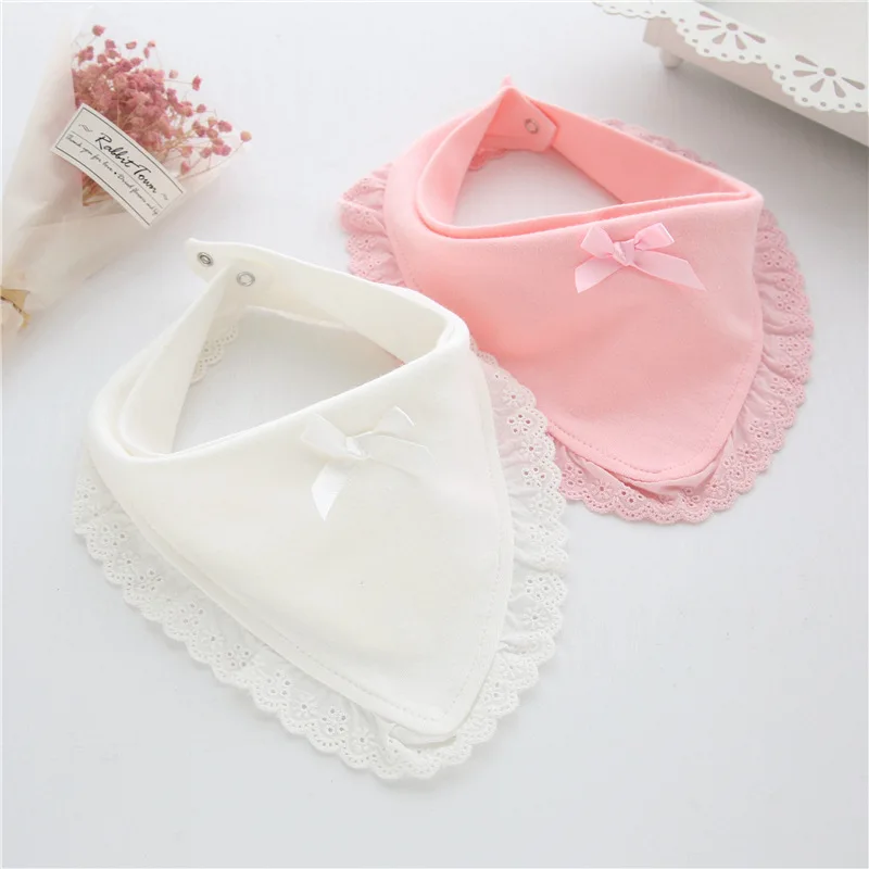 

Cotton Cute 1Pcs Baby Girl Bibs Lace Bow Korean Style Pure Color Burp Cloth Infant Clothes Accessories triangular Saliva Towels