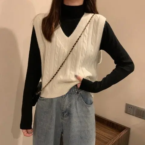 

Sweater Vest Women V-neck Solid Retro All-match Knit Sleeveless Korean Loose Womens Casual Sweaters Chic Fashion Vintage Leisure