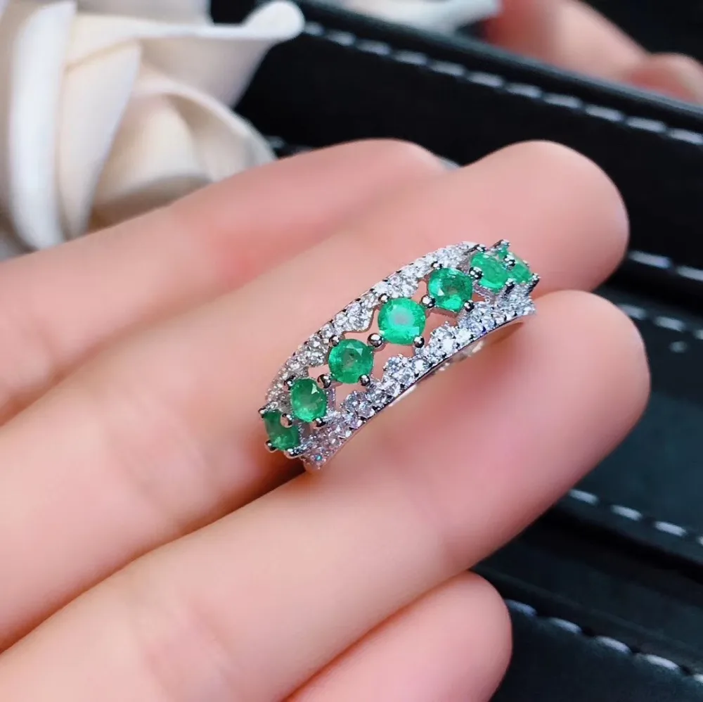 Кольцо с натуральным изумрудом скидки на акции магазина натуральный драгоценный