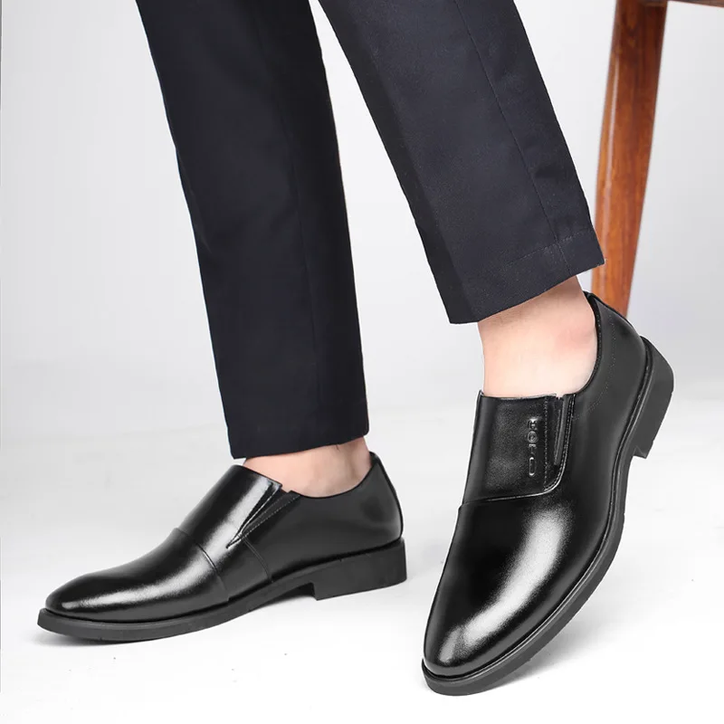 

Мужские деловые кожаные туфли, повседневная обувь из искусственной кожи, с низким верхом, теплая водонепроницаемая Нескользящая износосто...