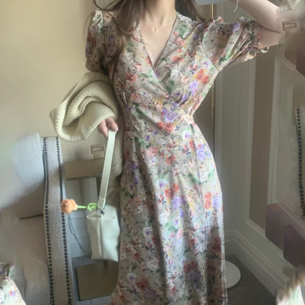 

2021 New Women Summer Retro Long Floral Dress Sashes Puff Sleeve A-line Wrapping V Neck Pullover Maxi Sundress