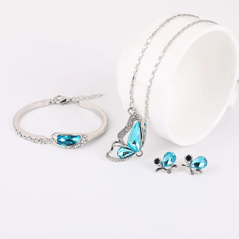 Топ женское мозаичное ожерелье с бабочкой из кристаллов браслет серьги набор