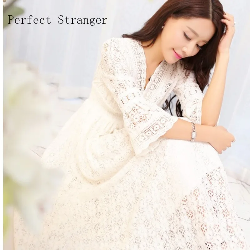 Женское длинное кружевное платье в богемном стиле с рукавом три четверти и V