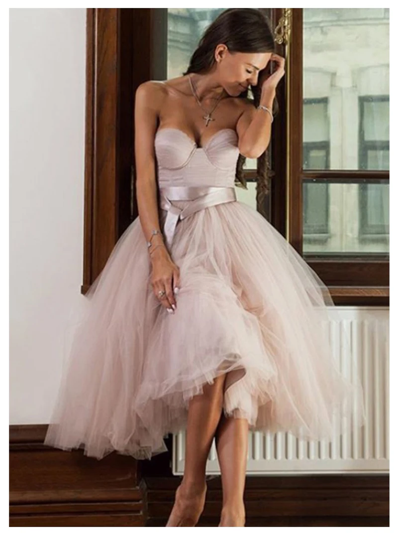 

champagne bridesmaid dresses 2021 sweetheart neckline pleats bow knee length maid of honor dress wedding party dress