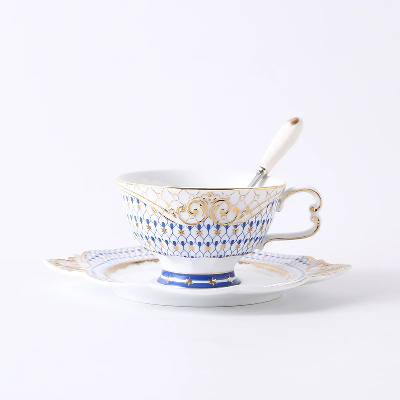 

Современная роскошная фарфоровая чашка, блюдце, креативные простые чашки для чая в скандинавском стиле, многоразовые керамические чашки дл...