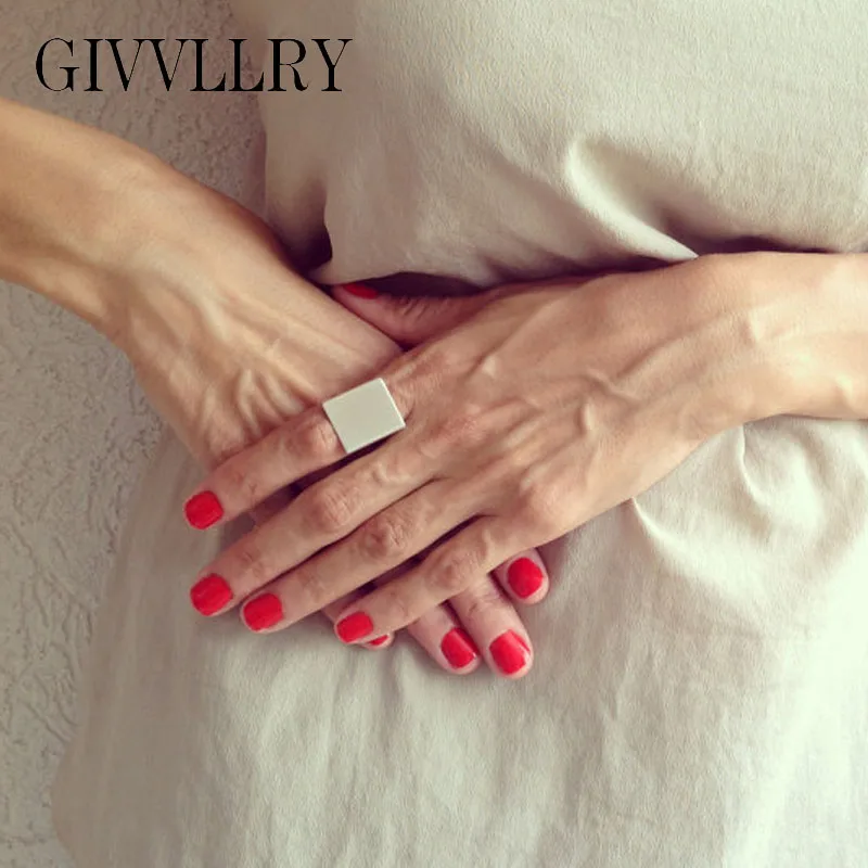 Женское кольцо в стиле панк с квадратным геометрическим рисунком модное