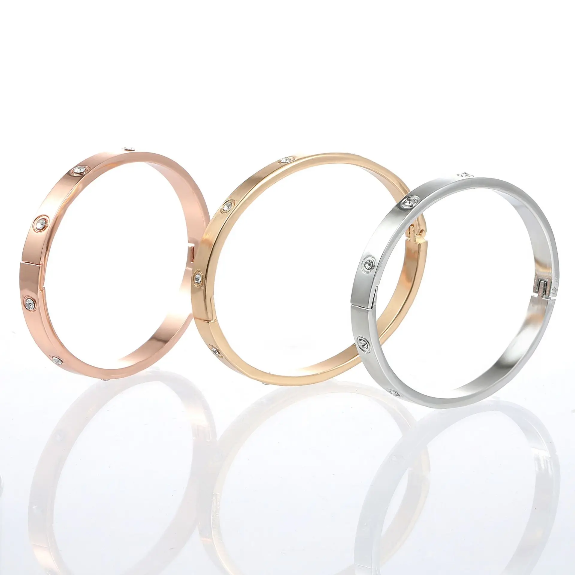 

European and American popular new metal bracelet female alloy diamond buckle bracelet