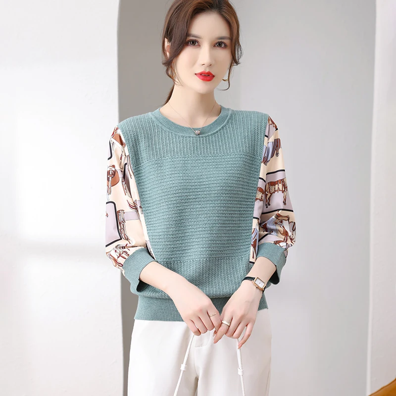 

Seven-sleeve knitwear women's thin top 2021 early autumn new sweater women's wear hollow bottom shirt