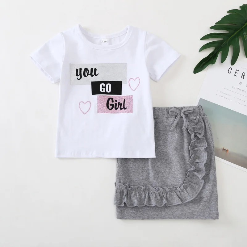2019 Модные топы с буквенным принтом для маленьких девочек футболка мини юбки