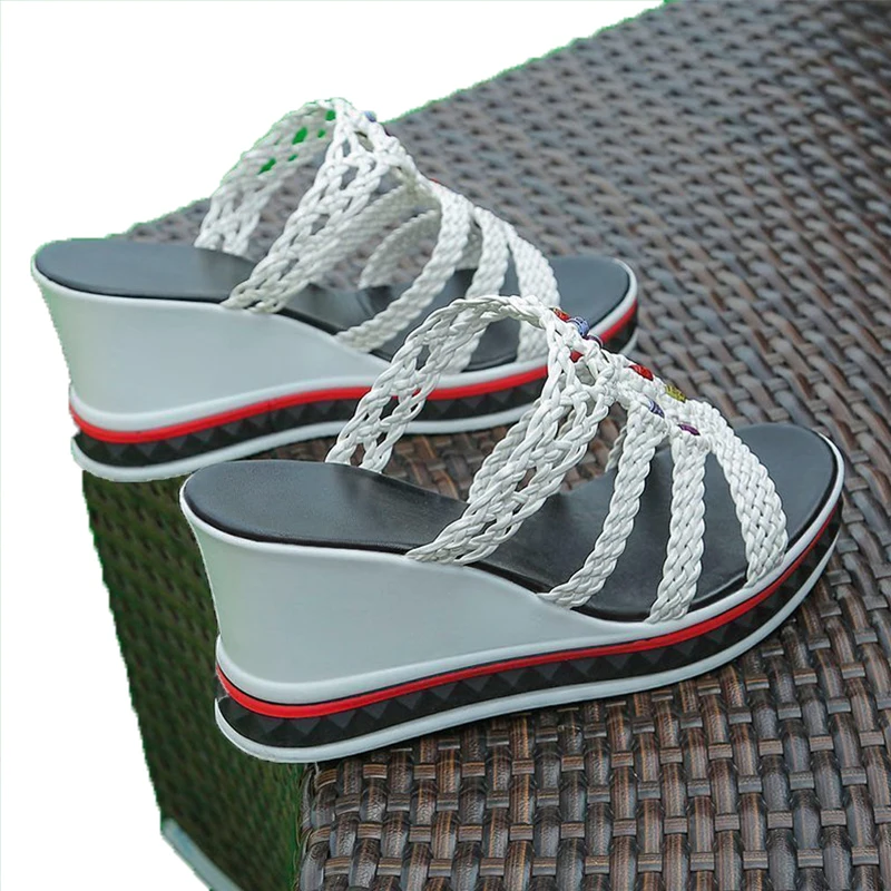 

Women Wedges Slippers 2021 Summer Outside Ladies Slides Platform Shoes Fashion Straw Braid Pattern Women High Heel Slippers